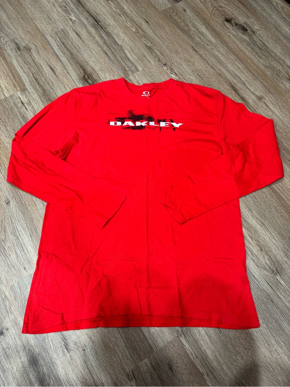 Oakley Spray Paint Red Long Sleeve Logo Tee